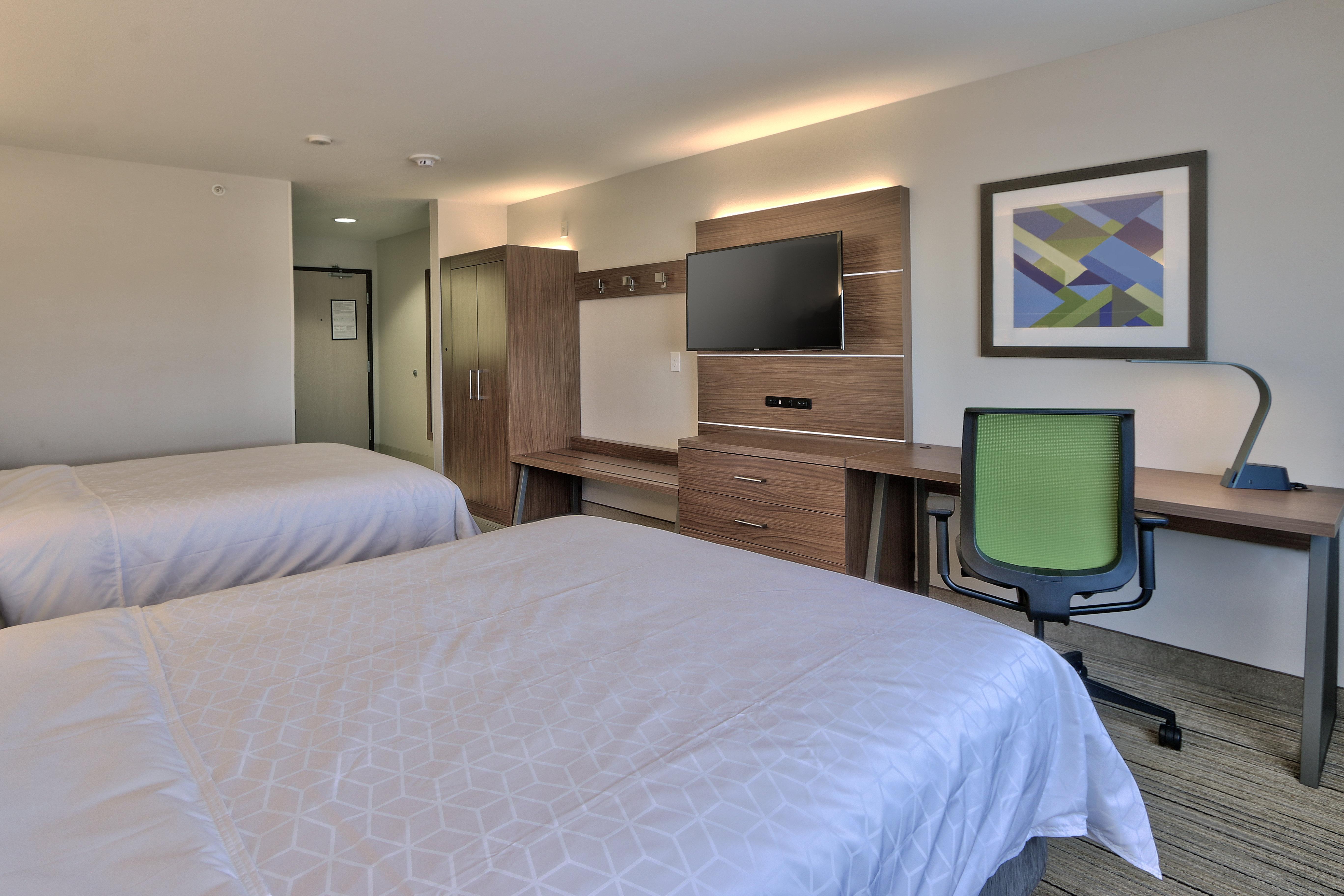 Holiday Inn Express & Suites Portales By Ihg Exteriör bild