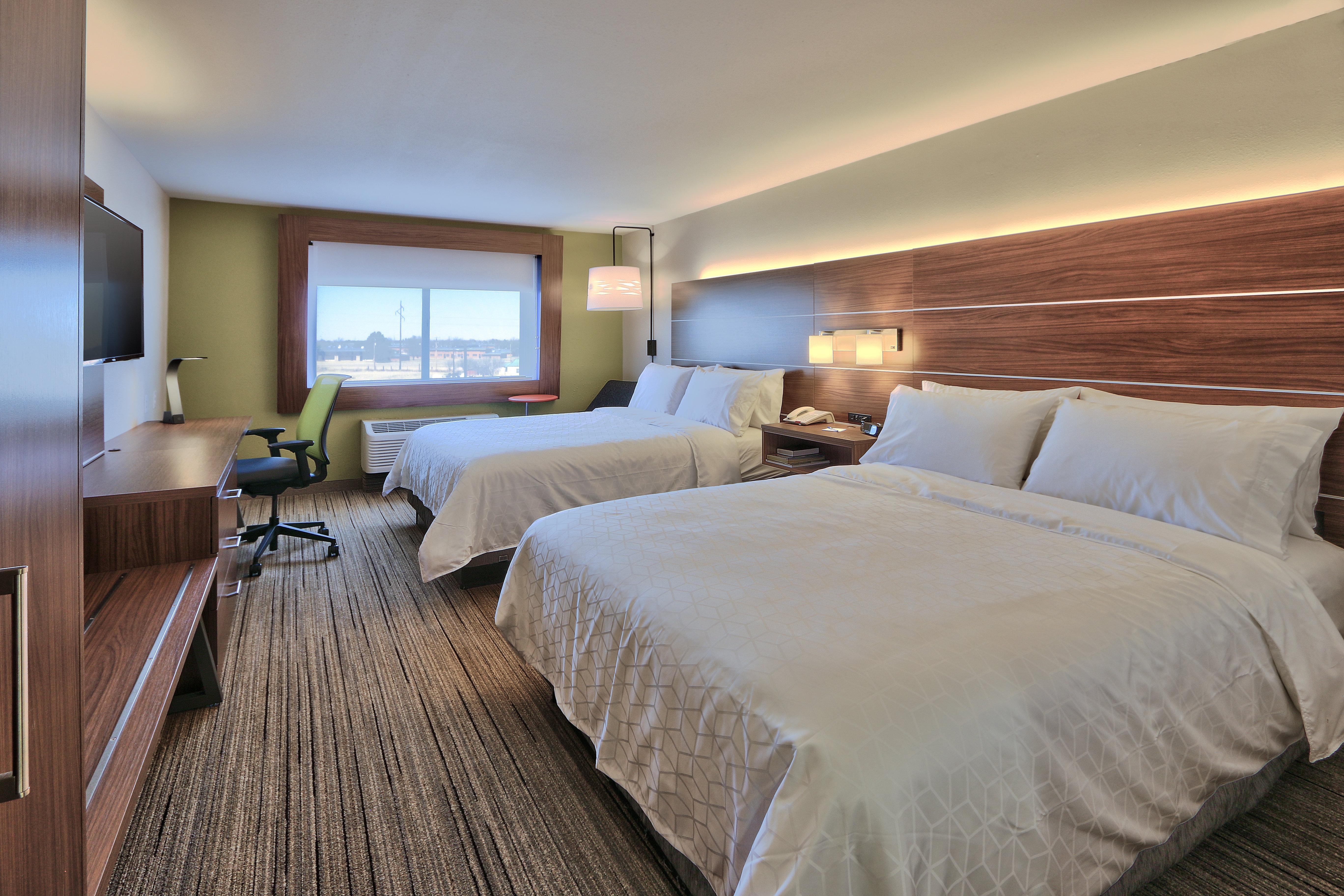 Holiday Inn Express & Suites Portales By Ihg Exteriör bild