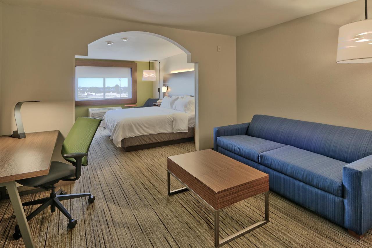 Holiday Inn Express & Suites Portales By Ihg Rum bild
